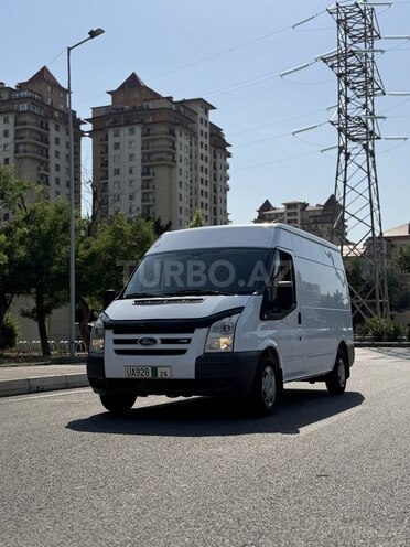 Ford Transit-3