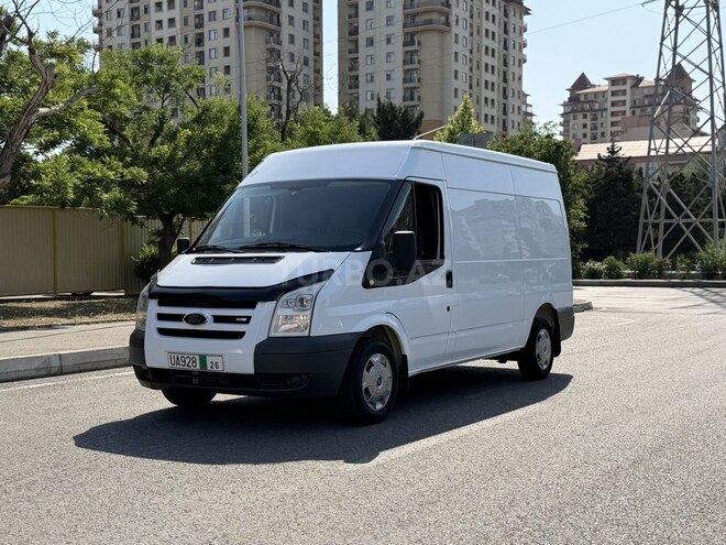 Ford Transit-1