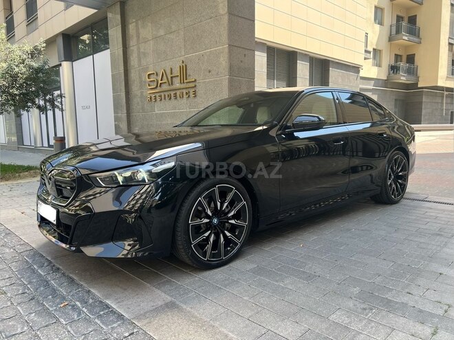 BMW i5-3