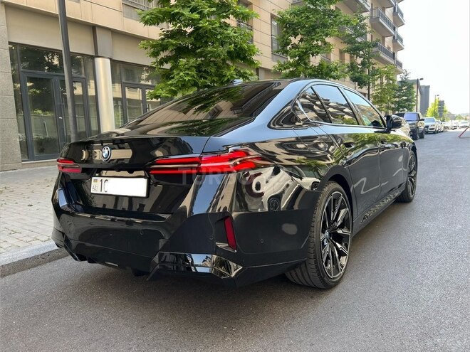 BMW i5-7