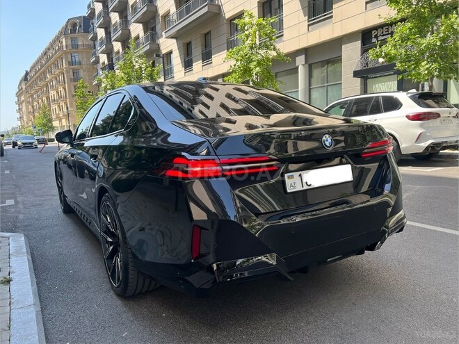 BMW i5-4