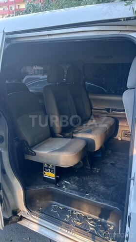 Hyundai H-1-8
