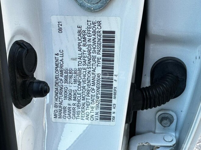Honda Insight-13
