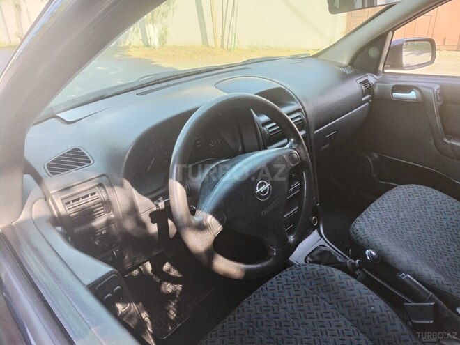 Opel Astra-4