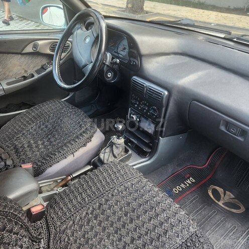 Daewoo Espero-5
