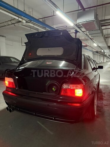 BMW 320-15