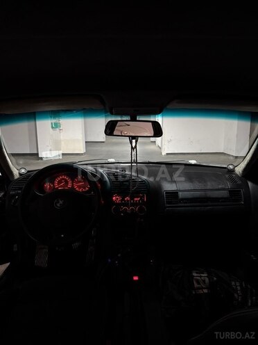 BMW 320-18