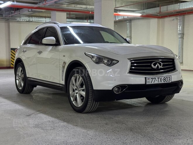 Infiniti FX37-3