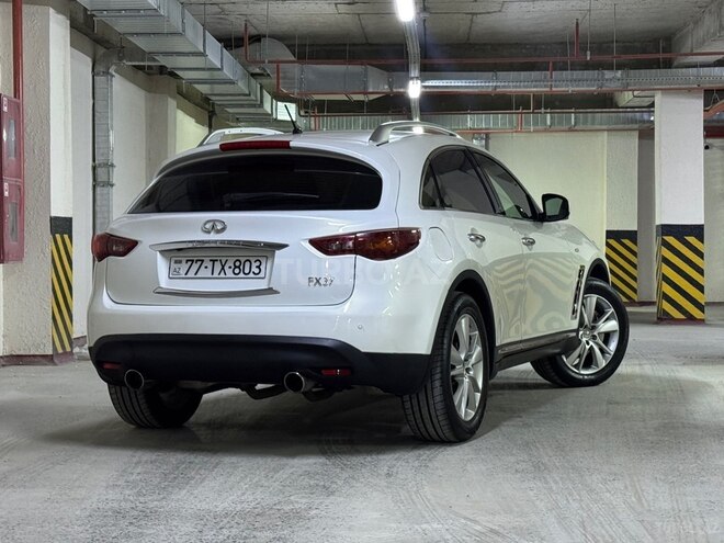 Infiniti FX37-5