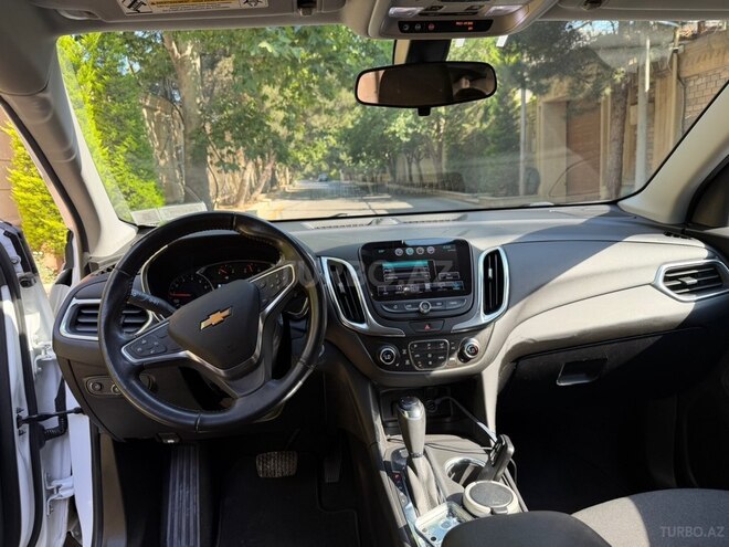 Chevrolet Equinox-19