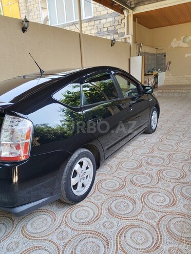 Toyota Prius-6