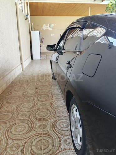 Toyota Prius-4
