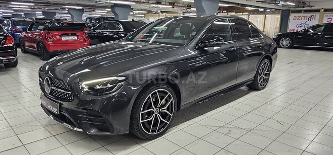 Mercedes E 300 e-3