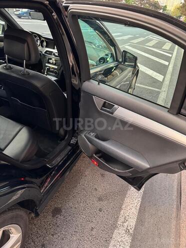 Mercedes C 250-8
