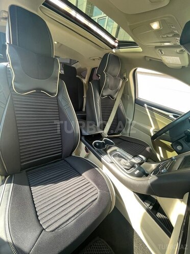 Ford Fusion (North America)-9
