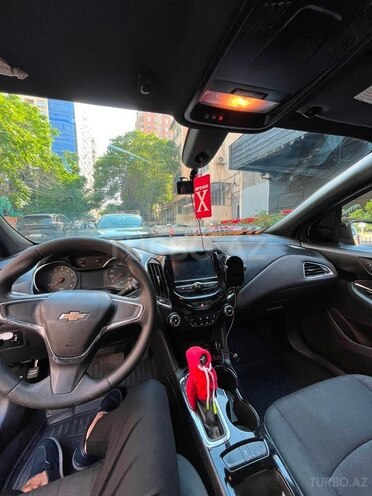 Chevrolet Cruze-8