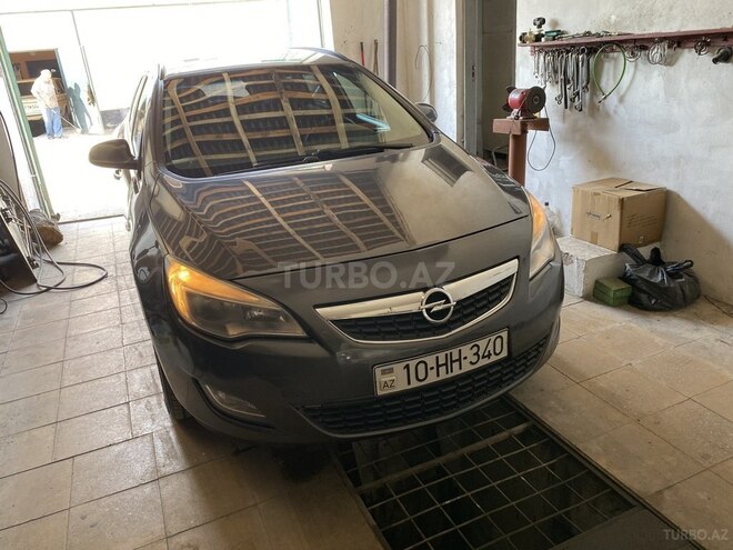 Opel Astra-2