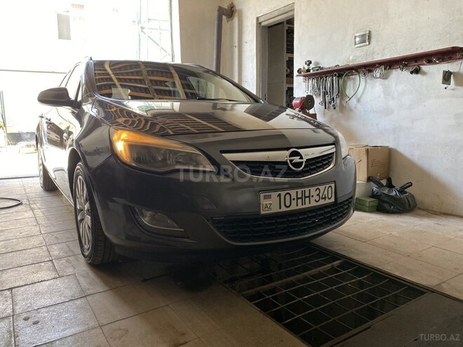 Opel Astra-1