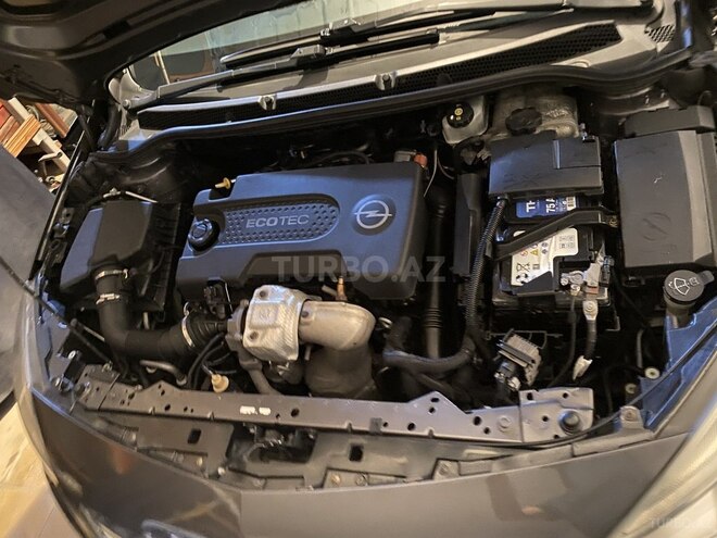 Opel Astra-11