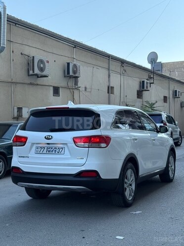 Kia Sorento-4