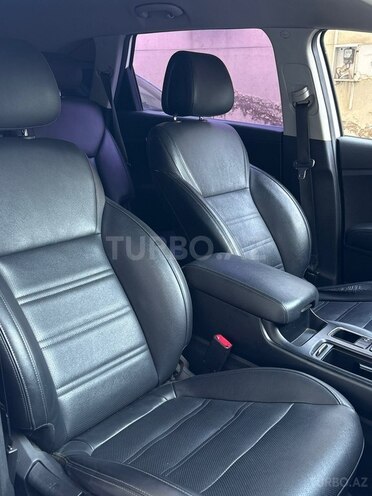 Kia Sorento-10