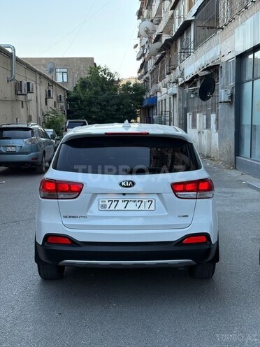 Kia Sorento-6