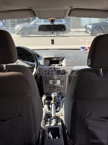 Opel Astra-9