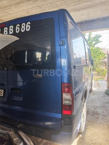 Ford Transit-3