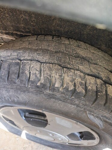Ford Transit-4