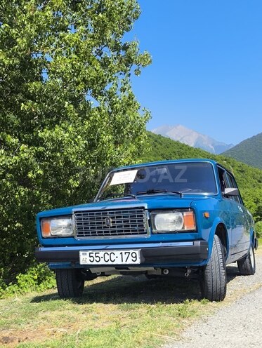 LADA (VAZ) 2107-1
