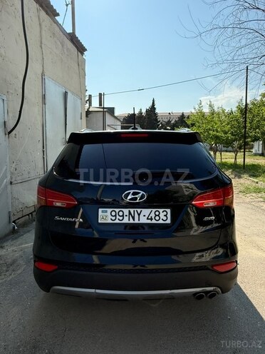 Hyundai Santa Fe-4