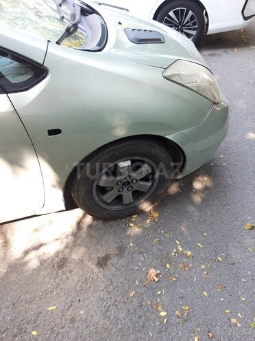 Toyota Prius-4