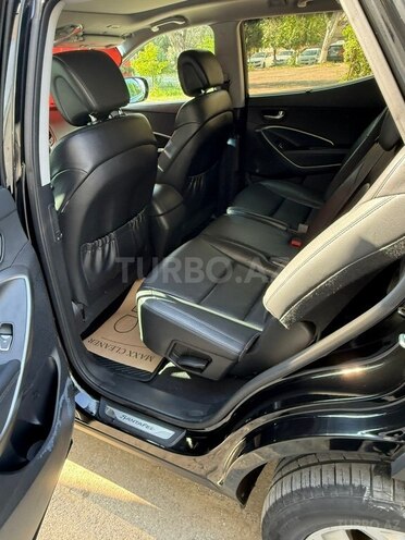 Hyundai Santa Fe-8