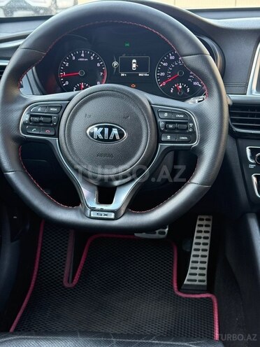 Kia Optima-5