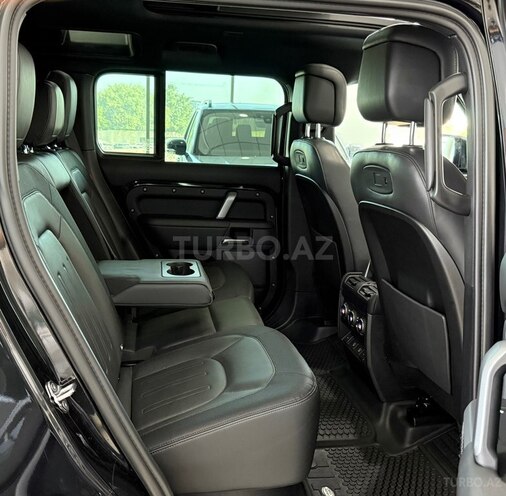 Land Rover Defender-14