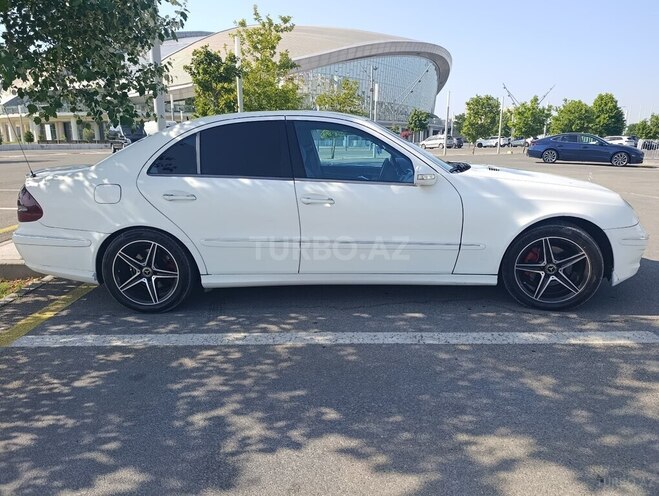 Mercedes E 220-5