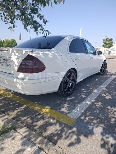 Mercedes E 220-3