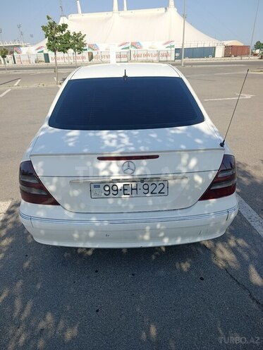 Mercedes E 220-9