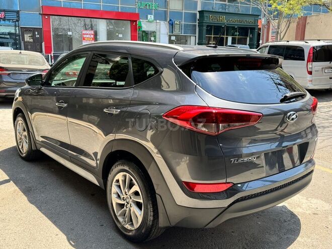 Hyundai Tucson-6