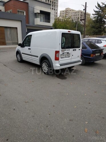 Ford Transit Connect-4