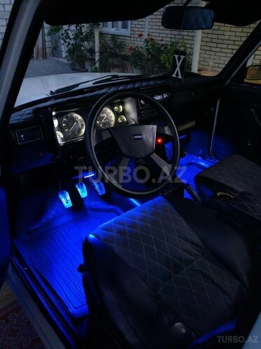 LADA (VAZ) 2107-4