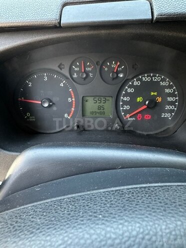 Ford Transit-15
