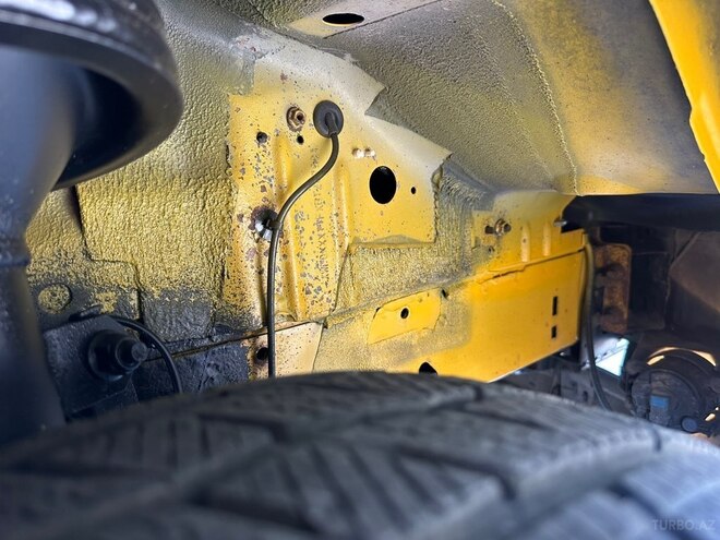 Ford Transit-9