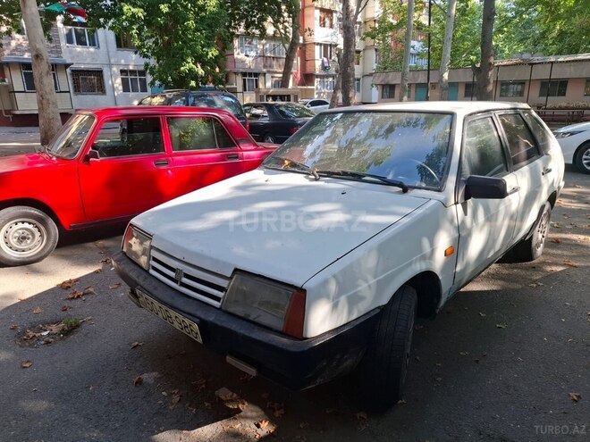 LADA (VAZ) 2109-2