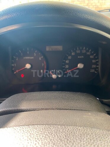 Kia Rio-10