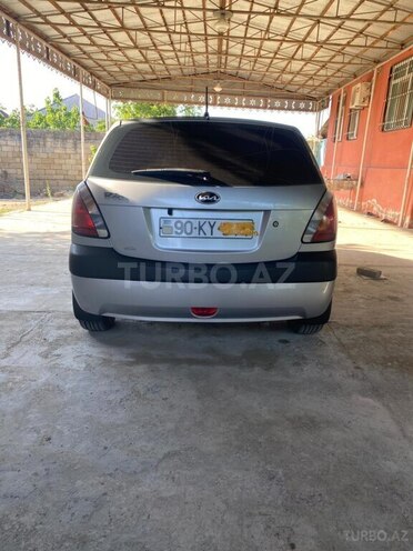 Kia Rio-15