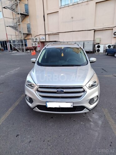 Ford Escape-1