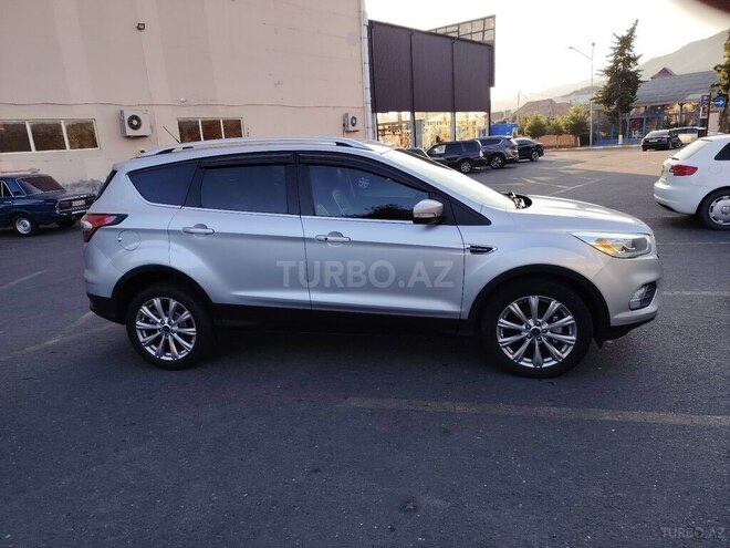 Ford Escape-10