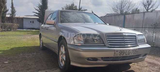 Mercedes C 200-12