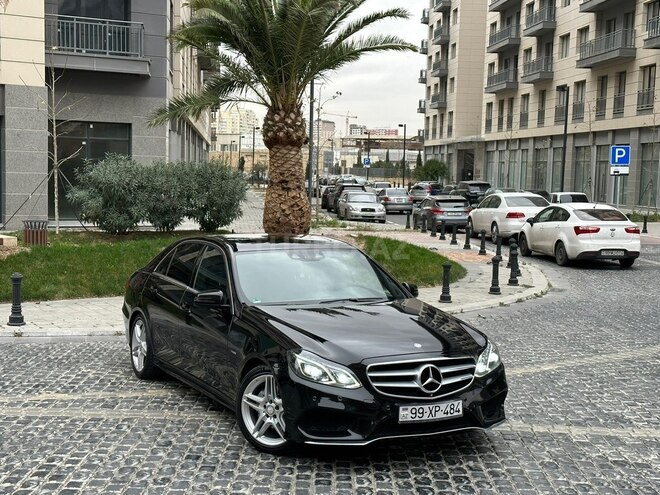 Mercedes E 220-17